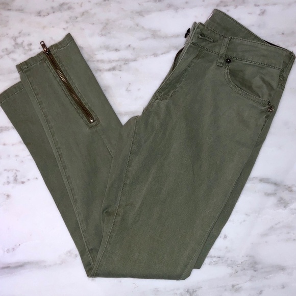 BCBGeneration Denim - BCBG Cadet Army Green Skinny Jeans with Zippers